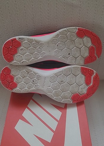 Nike Kadın Pembe Siyah Spor Ayakkabı - Görsel 5