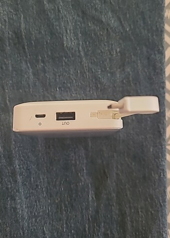 Samsung  Taşınabilir Şarj Cihazı - Görsel 2