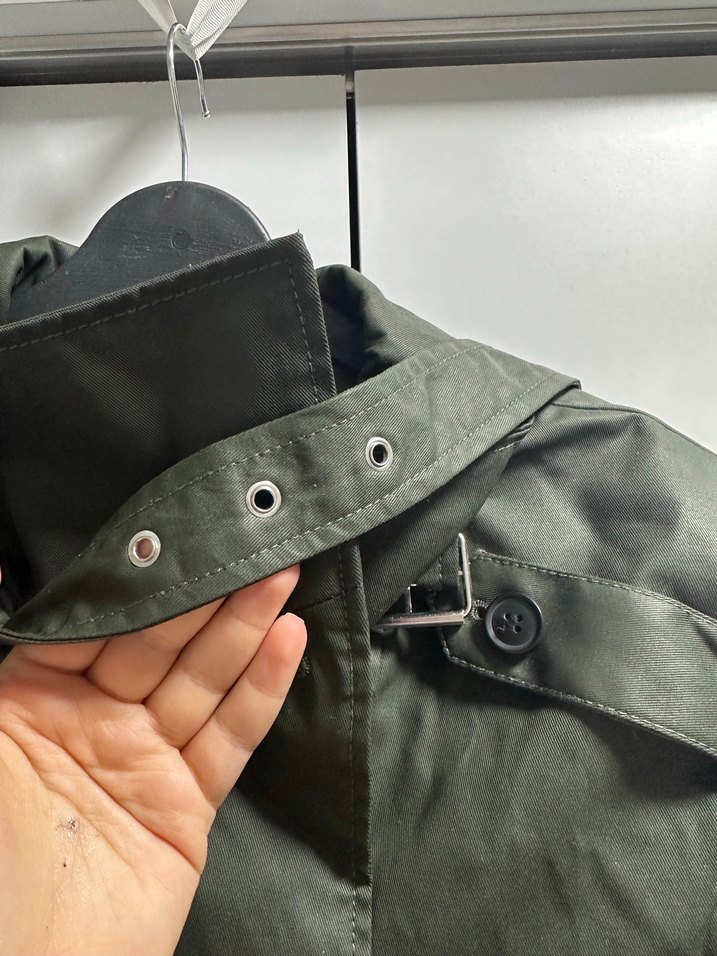 Kemer Detaylı Mumlu Kısa Trençkot - Görsel 5