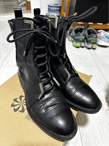Zara bot