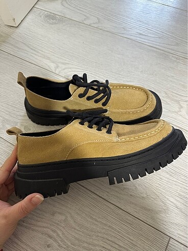 Zara Zara süet