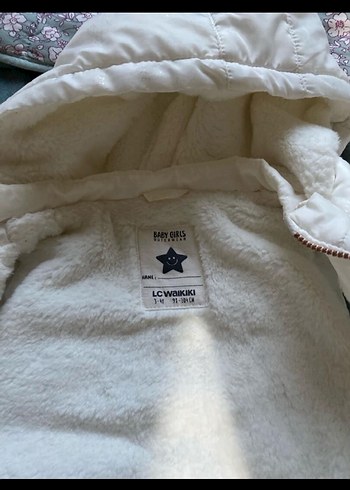 Kız Çocuk Beyaz Kapüşonlu Fermuarlı Yelek - Görsel 2