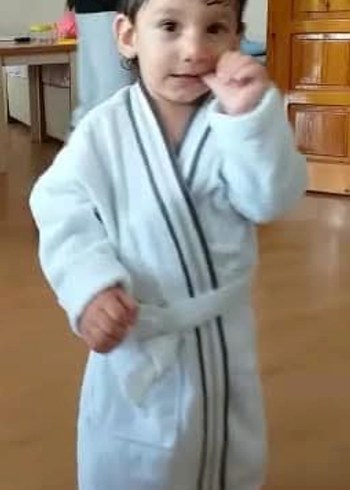 Erkek Çocuk Gri Şeritli Beyaz Bornoz