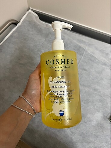 Cosmed Cosmed yağ bazlı yüz ve vücut temizleme jeli