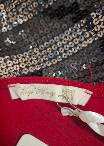 Kırmızı Etek Kısmı Pul İşlemeli Astarlı Mini Elbise - Görsel 14