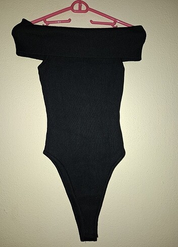 s Beden siyah Renk Fitiilli triko model çıtçıtlı bodysuit
