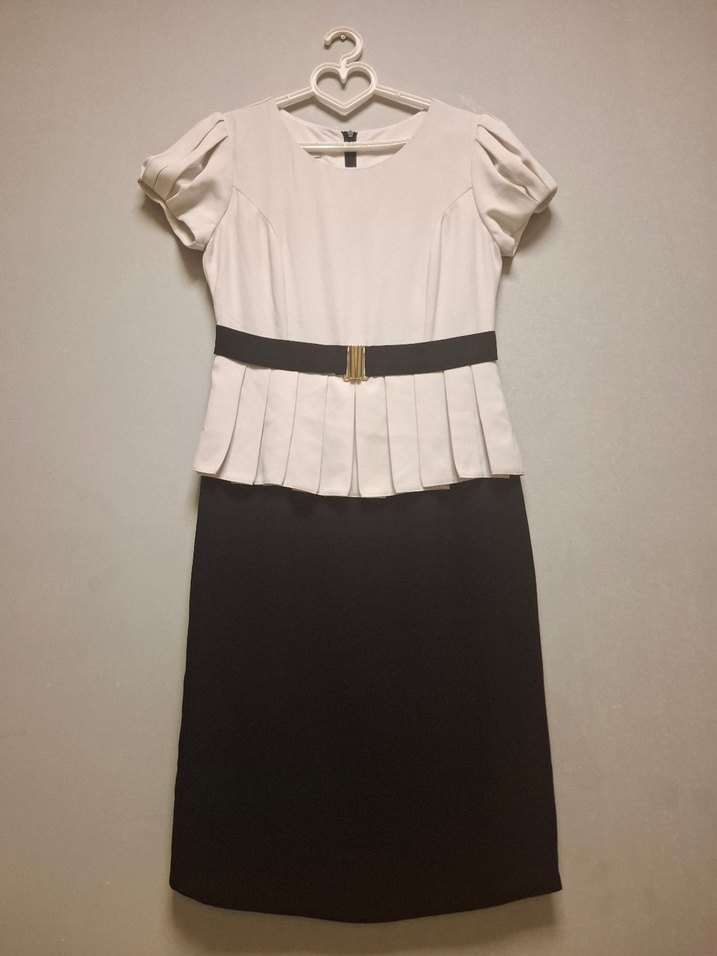 Kemer Detaylı Midi Elbise - Görsel 3