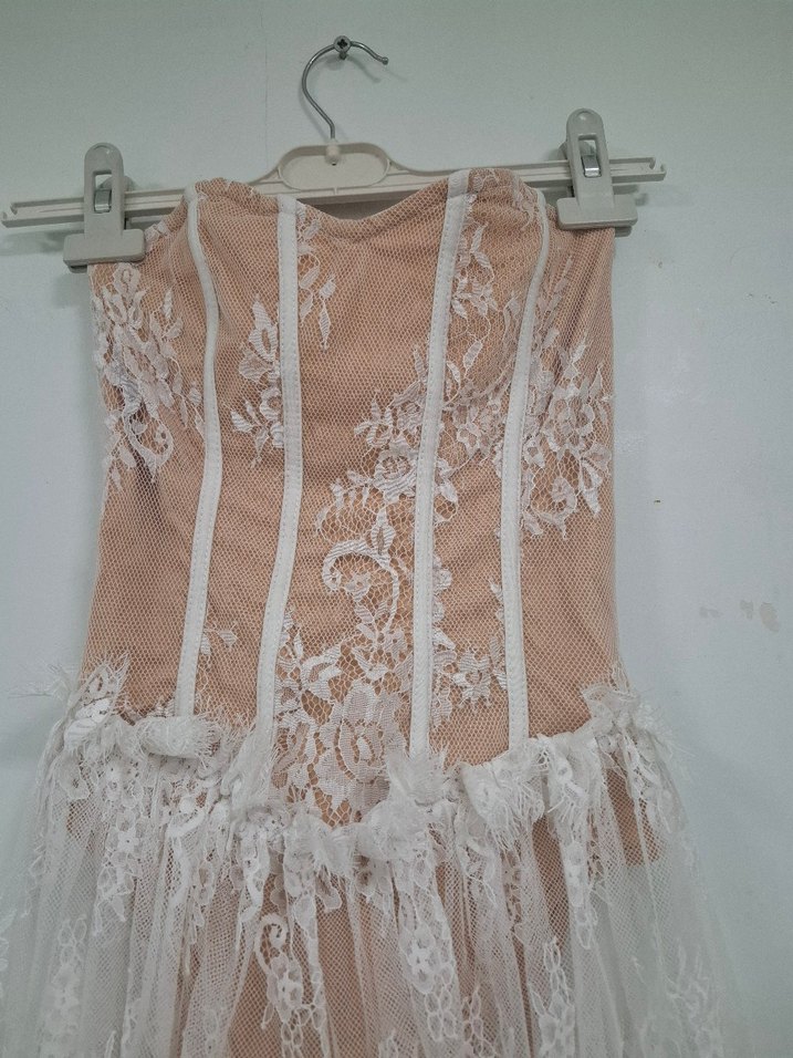 Bej Straplez Mini Dantel Detaylı Elbise - Görsel 4