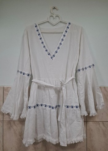 Beyaz Nakışlı Bohem Mini Elbise - Görsel 5