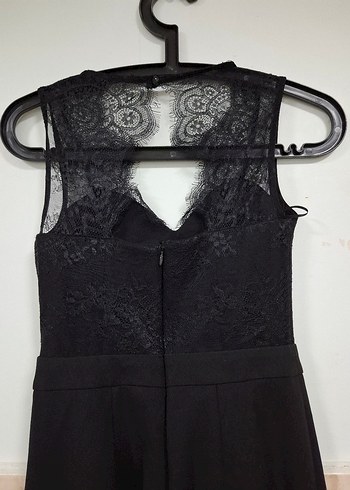 Dantel Detaylı Siyah V Yaka Tulum - Görsel 16