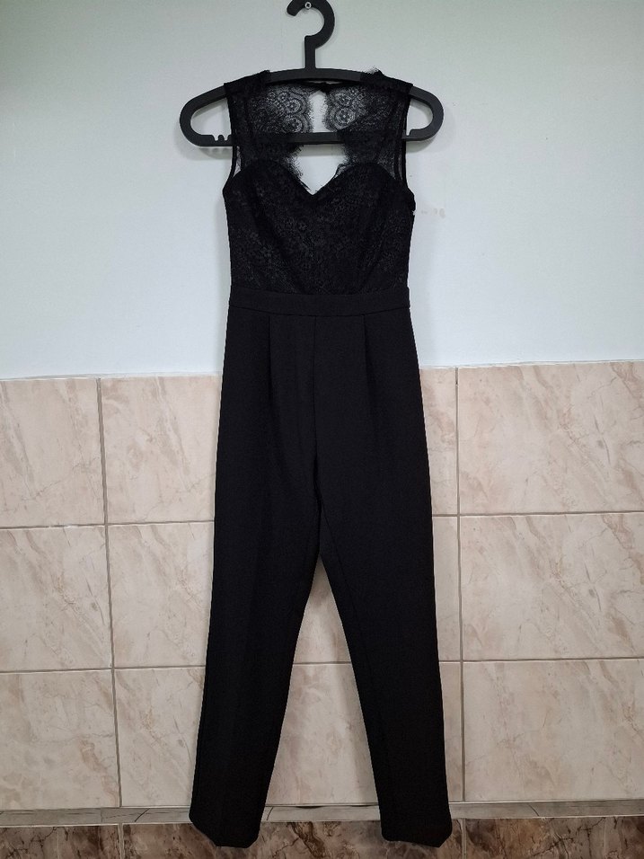 Dantel Detaylı Siyah V Yaka Tulum - Görsel 3