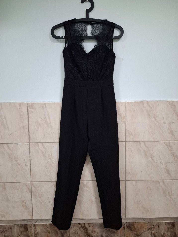 Dantel Detaylı Siyah V Yaka Tulum - Görsel 4