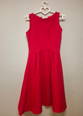 Kırmızı Midi Kolsuz Elbise - Görsel 7