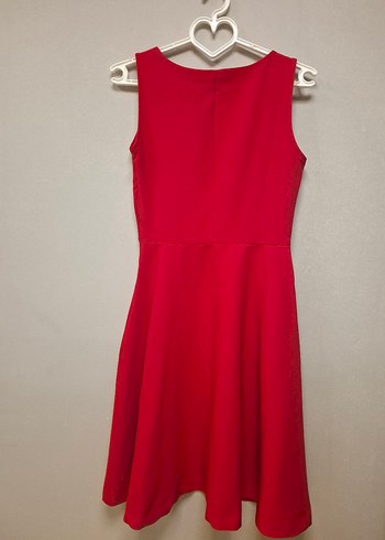 Kırmızı Midi Kolsuz Elbise - Görsel 17