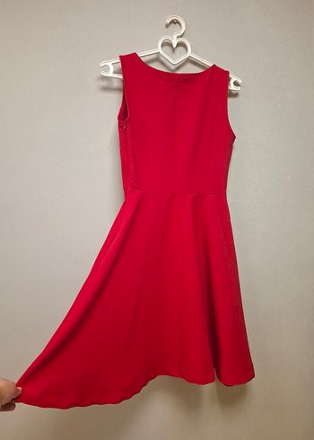 Kırmızı Midi Kolsuz Elbise - Görsel 18