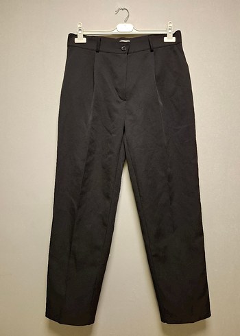 Zara Kadın Siyah Keten Pilili Kumaş Pantolon