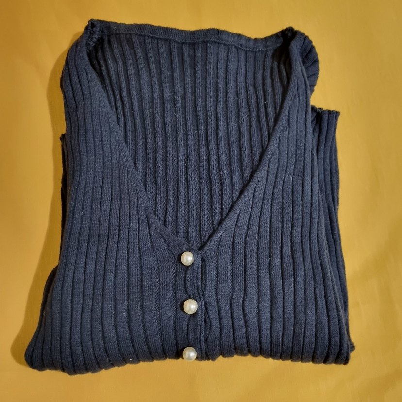 Düğmeli Lacivert Kadın Hırka - Görsel 2