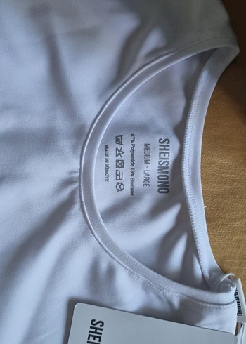 Zara Sheısmono T-shirt