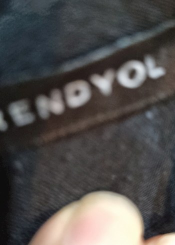 Siyah, Yüksek Yakalı, Pileli Uzun Elbise - Görsel 6