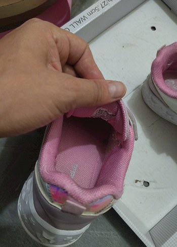 Kız Çocuk Pembe Bağcıklı Cırt Cırtlı Spor Ayakkabı - Görsel 6