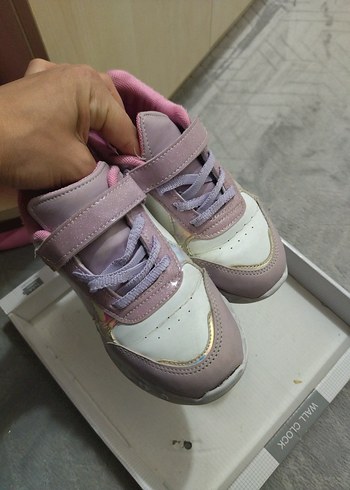 Kız Çocuk Pembe Bağcıklı Cırt Cırtlı Spor Ayakkabı - Görsel 4