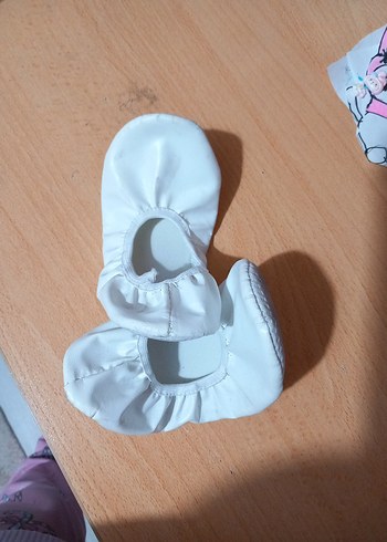 Kız Çocuk Beyaz Lastikli Bale Ayakkabısı - Görsel 3