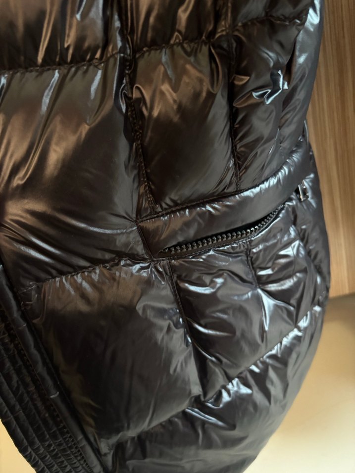 Kürk Detaylı Siyah Kadın Kışlık Mont - Görsel 5