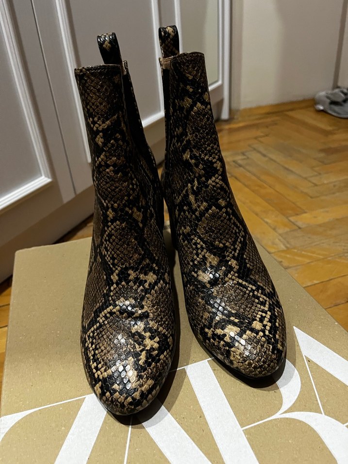 H&m  Kahverengi Yılan Desenli Bot - Görsel 2