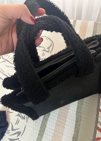 Siyah puf el cantasi - Görsel 4