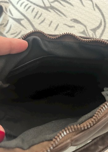 Kahverengi Deri Fermuarlı Kadın Çanta deformesi yok - Görsel 6