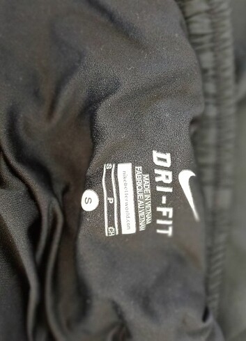 s Beden siyah Renk Nike Dri Fit Koşucu Sortu