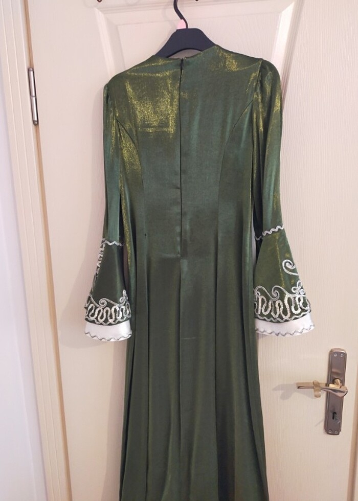 Yeşil bindallı - Görsel 4