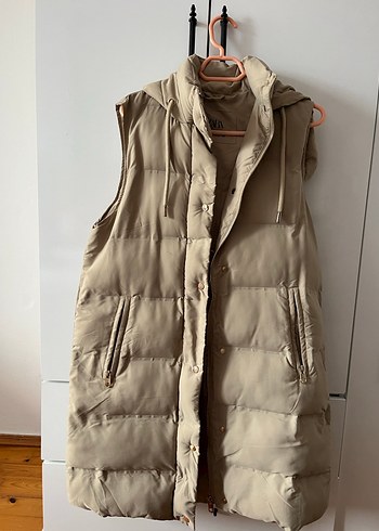 Zara kapişonlu şişme yelek