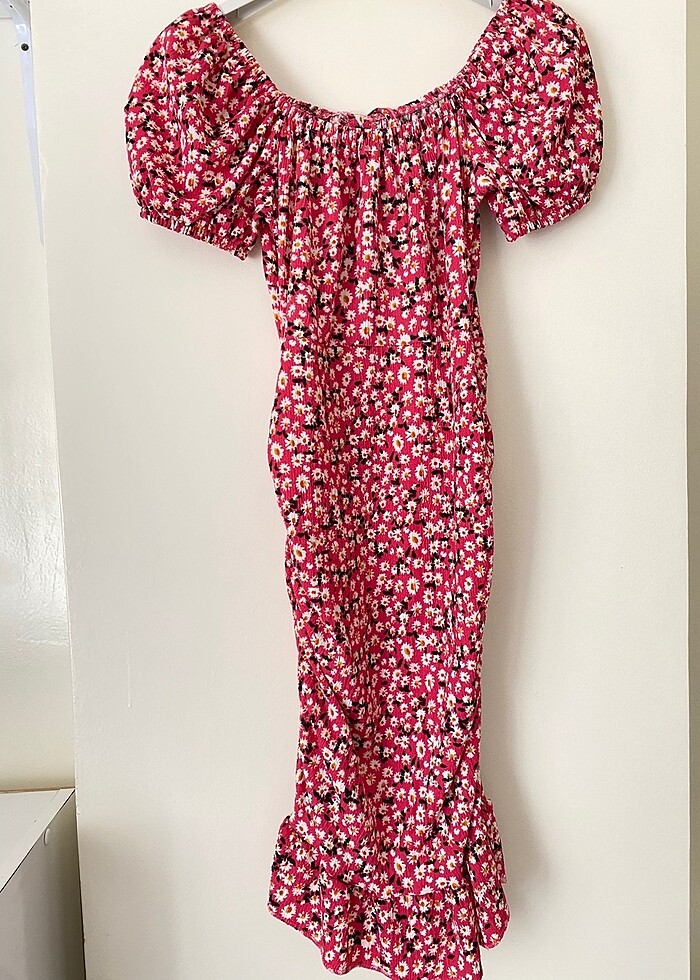 Pembe çiçekli drapeli elbise - Görsel 2