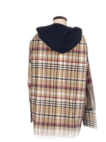 m Beden Zara Sweatshirt %70 İndirimli.