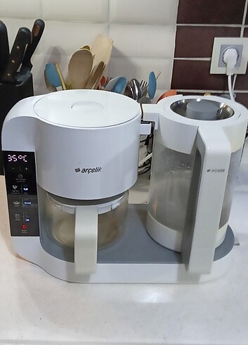 Arçelik K 3284 In Love Gurme Çay Makinesi ketılın plastiğinde s
