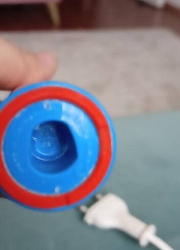 Beden Oral-B D12 Vitality Çocuk Diş Fırçası şarzı iyi durumda temiz.