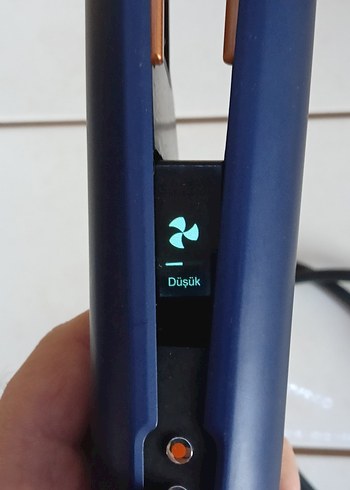 Dyson Airstrait saç düzleştirici pabuçlar da birinin muhafaza - Görsel 6