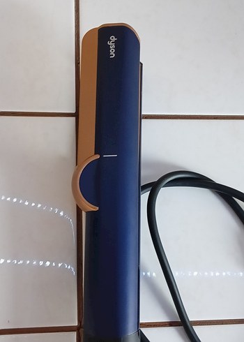 Dyson Airstrait saç düzleştirici pabuçlar da birinin muhafaza - Görsel 7