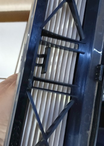 Neato Siyah Robot Süpürge - Görsel 10