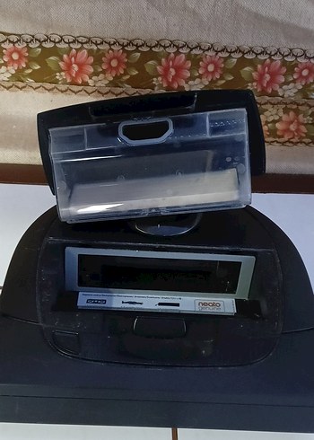 Neato Siyah Robot Süpürge - Görsel 12