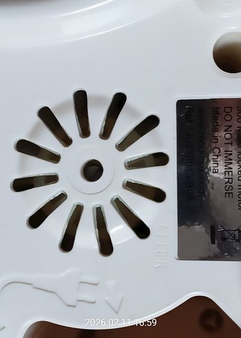 Moulinex JU2000 200 W Katı Meyve Sıkacağı çok temiz sıfır ayar - Görsel 5