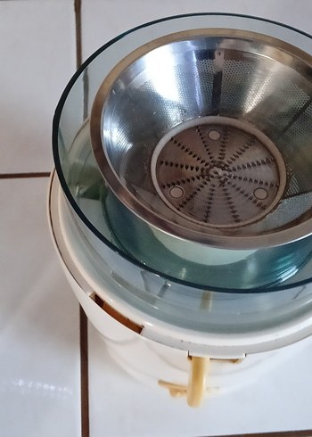 Moulinex JU2000 200 W Katı Meyve Sıkacağı çok temiz sıfır ayar - Görsel 10