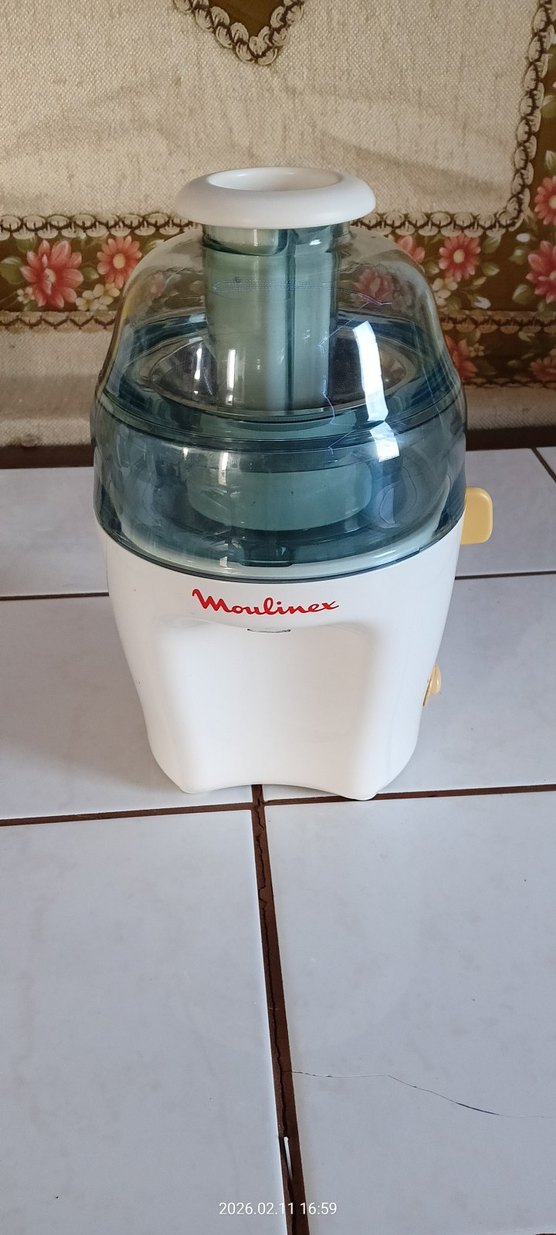 Moulinex JU2000 200 W Katı Meyve Sıkacağı çok temiz sıfır ayar - Görsel 3