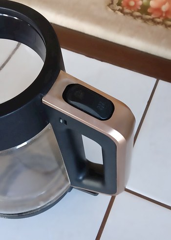 English Home CMK 6001 Cam Çay Makinesi Kettle su haznesi Siyah. - Görsel 4