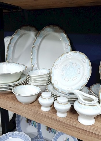 Beyaz Altın İşlemeli Yemek Takımı - Görsel 2