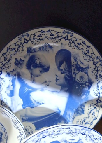 Mavi Klasik Desenli Yemek Takımı - Görsel 4