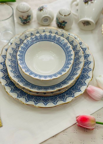 Mavi Çiçek Desenli Yemek Takımı - Görsel 2