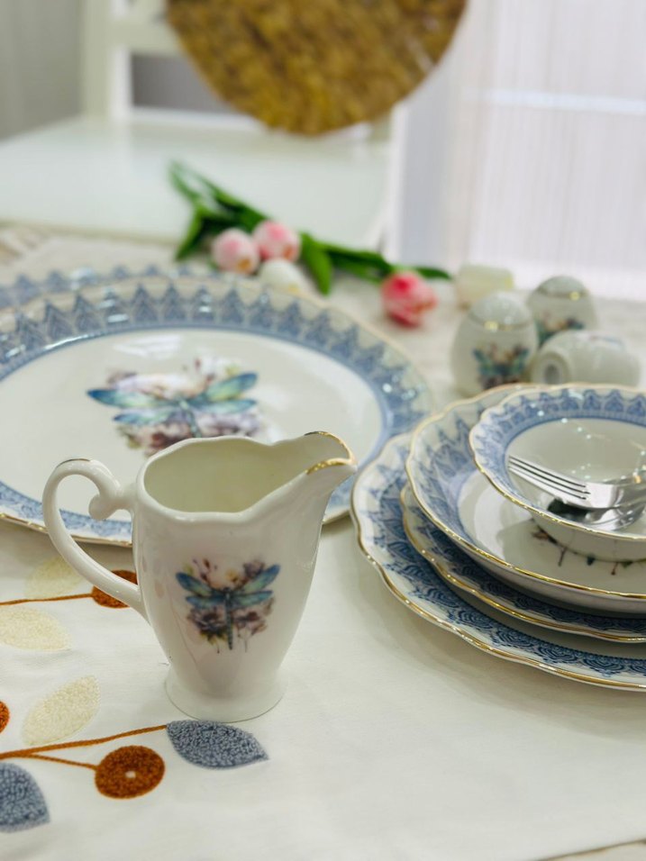 Mavi Çiçek Desenli Yemek Takımı - Görsel 3