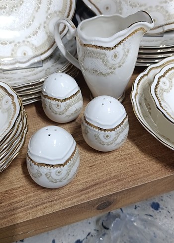 Beyaz Altın Desenli Yemek Takımı - Görsel 4